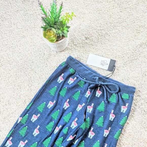 NWT Navy Chaser Christmas Tree Llama Joggers - Picture 5 of 12